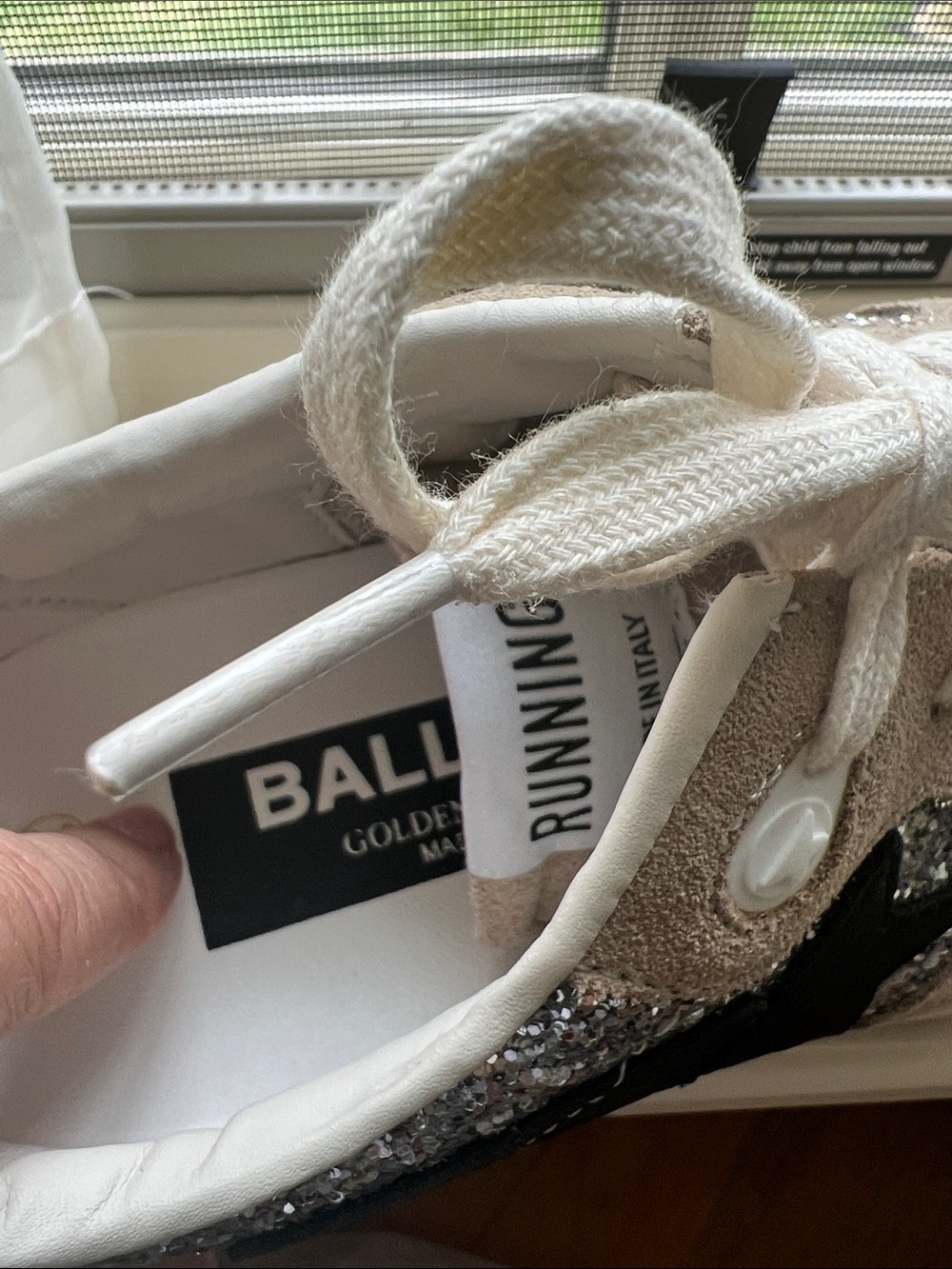 6.5 Women’s Beige and Silver Glitter Sneakers golden goose nib running shoe - Picture 3 of 7